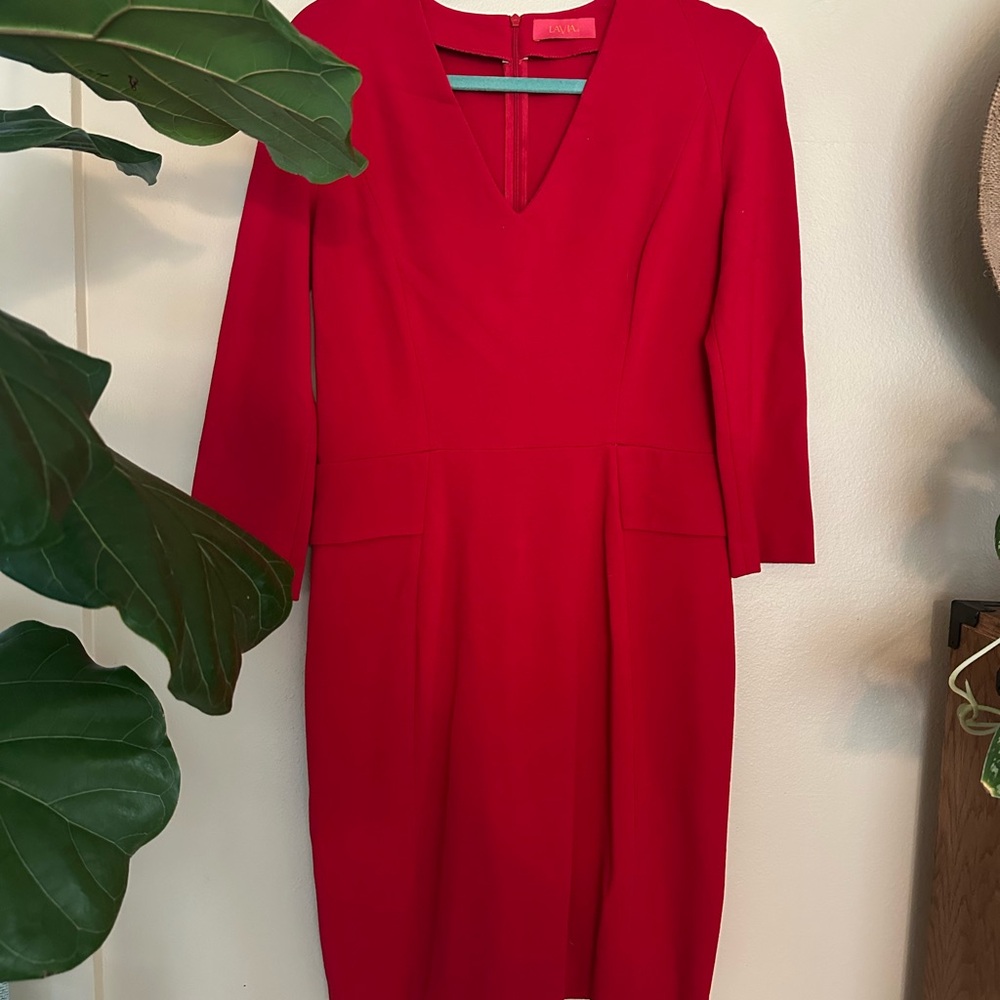 Avia Red Sheath Dress with V-Neck and 3/4 Sleeves